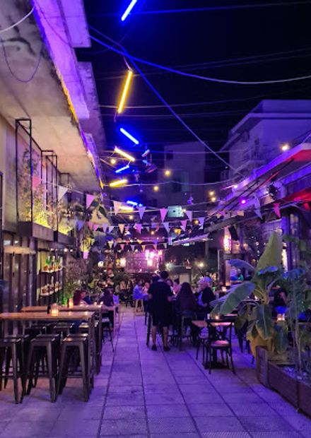 The Union cocktail Bar