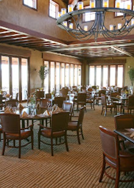 The Fish Rock Grille At The Ledges