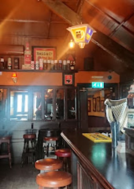 Ma Hogans Bar