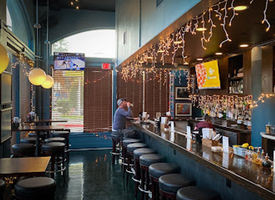 california/glendale/bar/the-greyhound-bar-grill