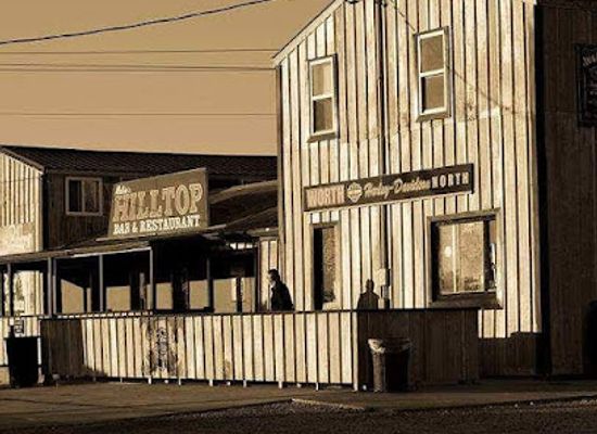 kansas/eastern-kansas/bar/hilltop-bar-grill