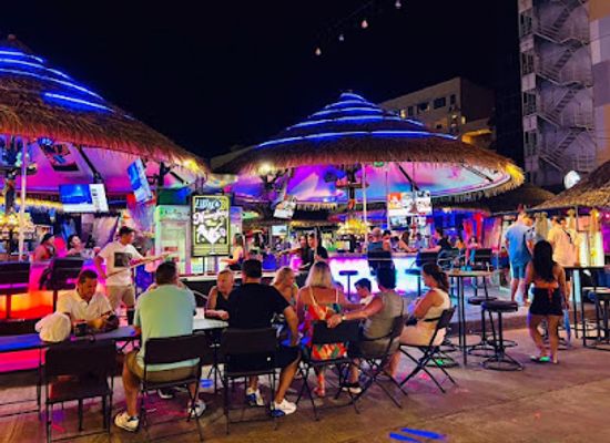 thailand/phuket/bar/lilly-s-aussie-bar