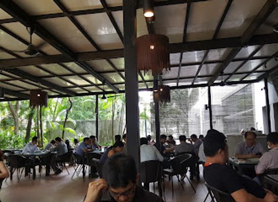 singapore/jurong/bar/rendezvous-bistro-bar