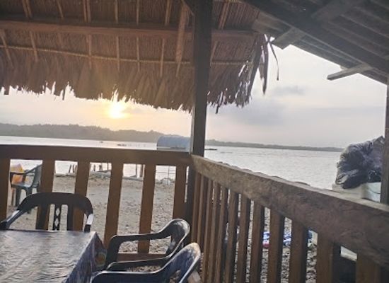 panama/embera-wounaan-comarca/bar/restobar-beguisi