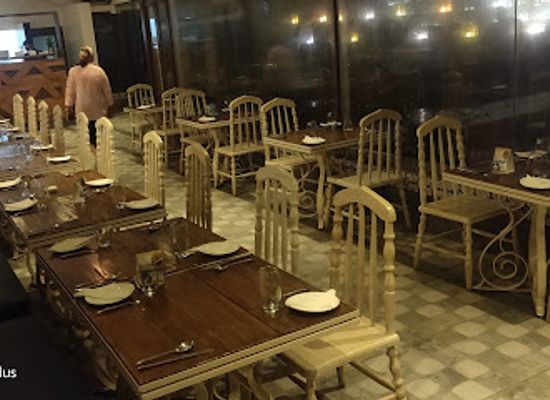 india/mahabaleshwar/bar/farmhouse-bistro-restaurant