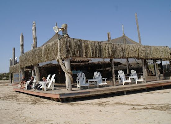namibia/spitzkoppe/bar/tiger-reef-beach-bar-grill