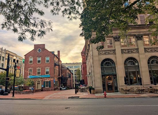 pennsylvania/pennsylvania-dutch-country/bar/the-exchange-lancaster