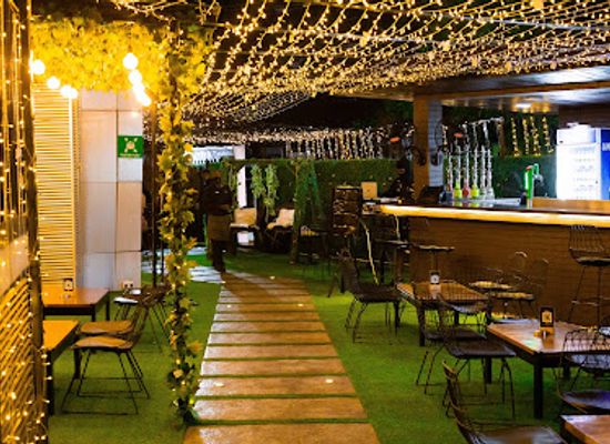 nigeria/tiv/bar/live-lounge