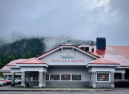washington/snoqualmie-pass/bar/summit-inn