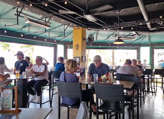 florida/fort-lauderdale-beach/bar/con-murphy-s-ocean-bar-grill