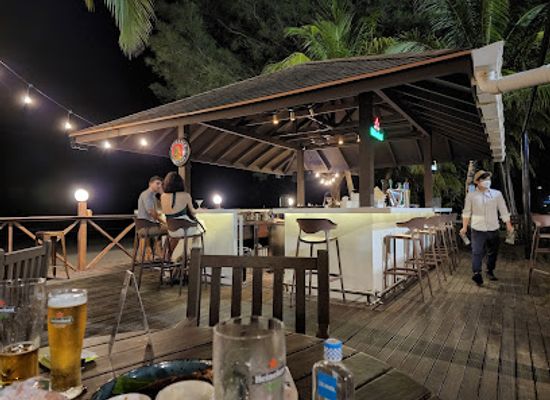 malaysia/kota-kinabalu/tanjung-aru/bar/kgc-sunset-bar