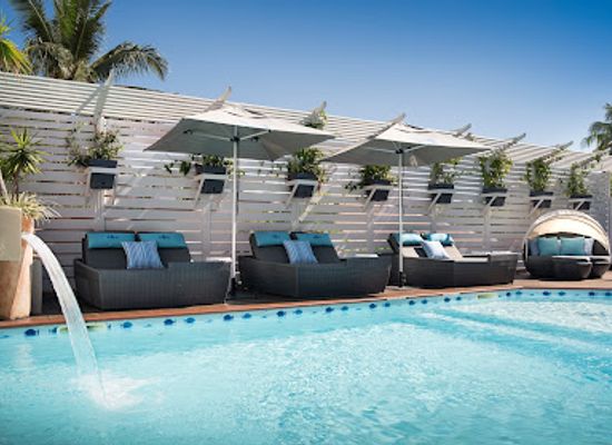 new-caledonia/south-province/bar/hotel-le-lagon