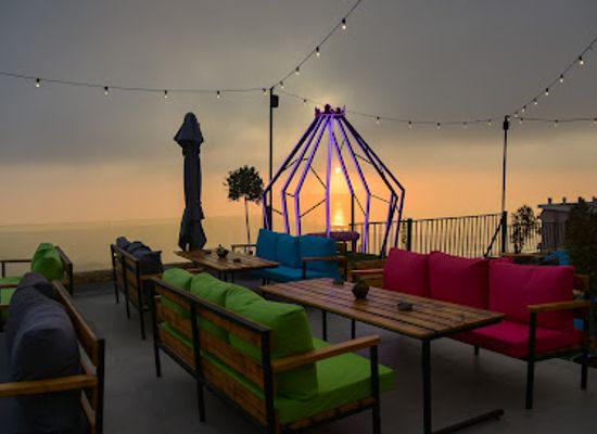 lebanon/mount-lebanon/bar/castle-rooftop