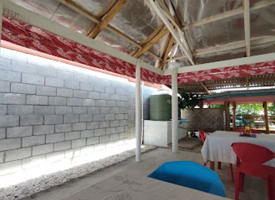 marshall-islands/bikini-atoll/bar/runway-s-end-pub