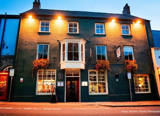 united-kingdom/pembrokeshire/bar/old-kings-arms-hotel-bar