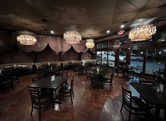 missouri/st-francois-mountains/bar/12-west-bar-grill