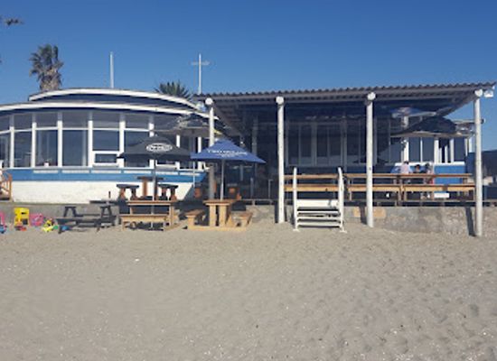 namibia/erongo/bar/rojo-pub-and-restaurant-at-the-walvis-bay-yacht-club
