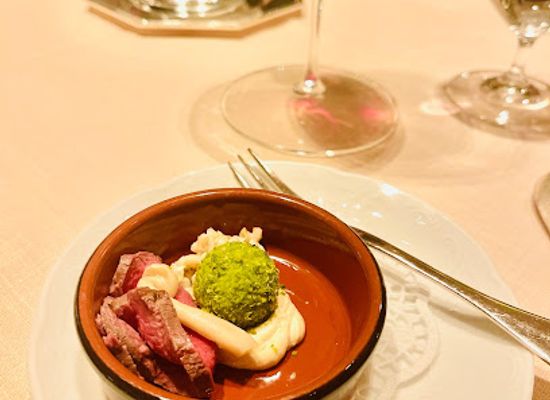 austria/lech/bar/postblick-the-panorama-restaurant-at-post-lech-hotel