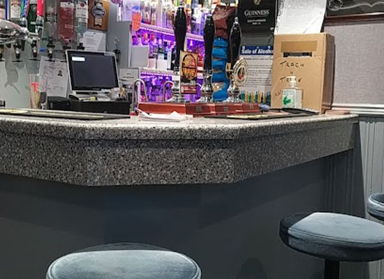 united-kingdom/clackmannanshire/bar/royal-arms