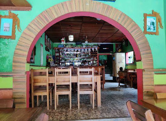 guatemala/flores/bar/la-galeria-del-zot-z