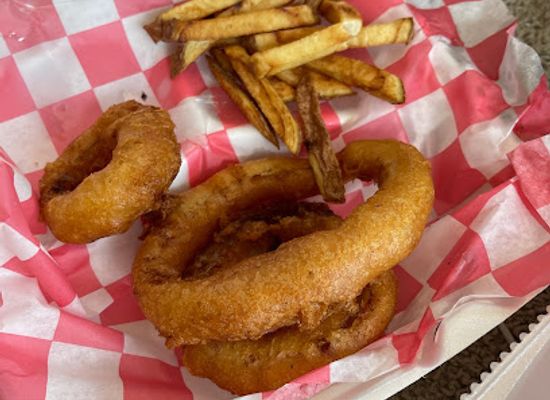 montana/the-judith-basin/bar/horsethief-saloon-grill