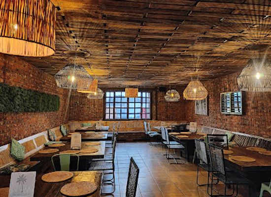zimbabwe/mashonaland-west/bar/beach-house