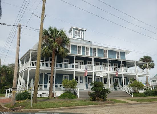 florida/st-george-island/bar/hole-in-the-wall-seafood-and-raw-bar