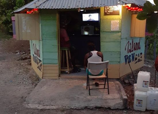 jamaica/great-morass/bar/island-view-bar