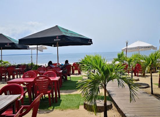 gabon/ivindo-basin/bar/la-voile-rouge