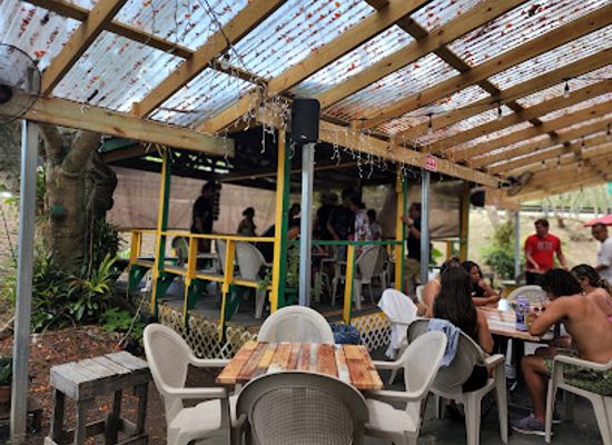 puerto-rico/sierra-de-luquillo/bar/el-flamboyan-de-margarita