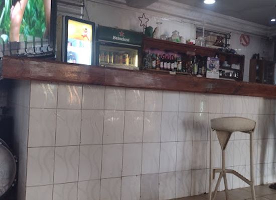 the-gambia/banjul/bar/jacaranda-cafe