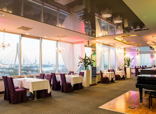 latvia/kurzeme/bar/rih-terrace-bar-restaurant