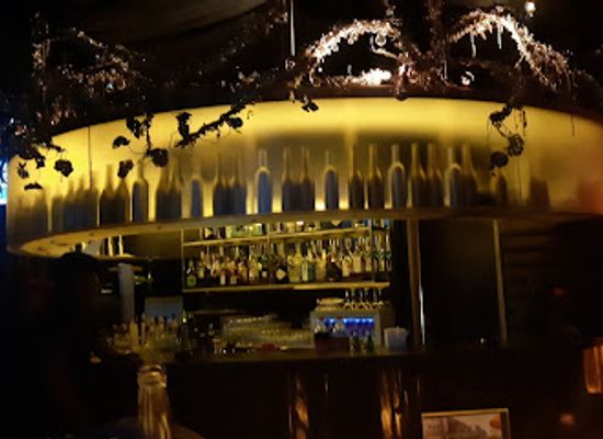 indonesia/jakarta/west-jakarta/bar/cj-s-bar