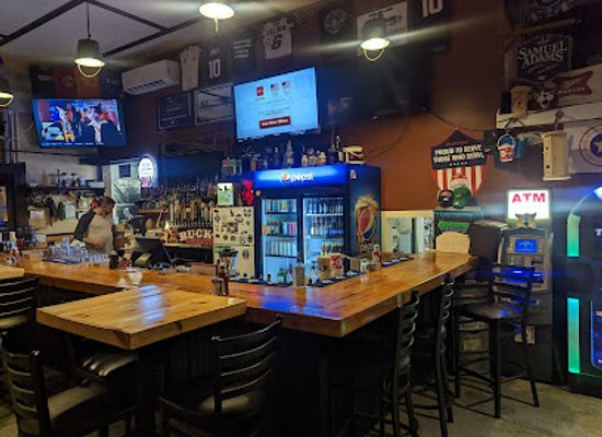 maine/androscoggin-county/bar/buck-it-grill-pub