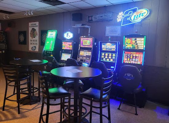 illinois/joliet/bar/steel-city-saloon