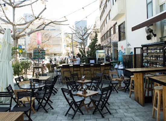 israel/tel-aviv/rothschild-boulevard/bar/birbazar-habima