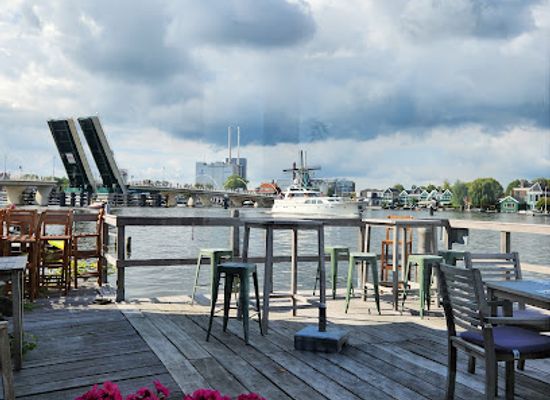netherlands/zaanstreek/bar/de-hoop-op-d-swarte-walvis
