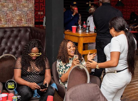 nigeria/benin-kingdom/bar/360-signature