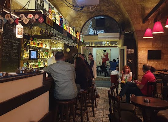 lebanon/tripoli/bar/mike-s-pub-lounge