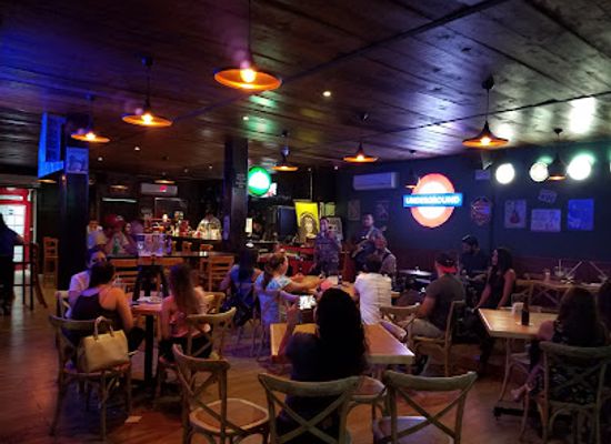 mexico/tamaulipas-coast/bar/mad-hatter-s-british-pub-tampico