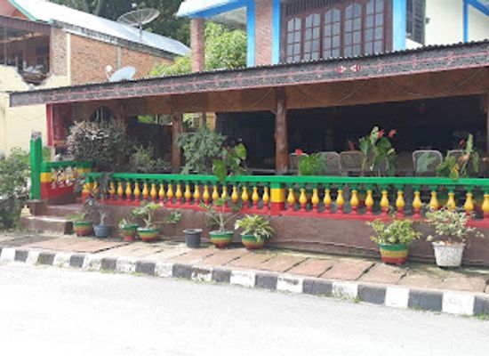 indonesia/lake-toba/bar/brando-blues-bar