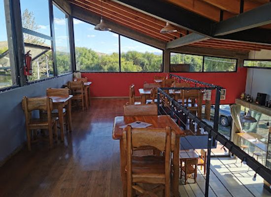 argentina/los-andes/bar/costa-sur-puerto-cervecero