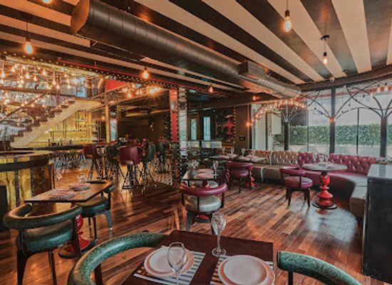 india/east-india/bar/lord-of-the-drinks
