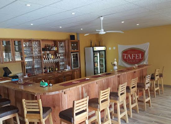 namibia/usakos/bar/la-cava-pub-and-grill-beer-garden