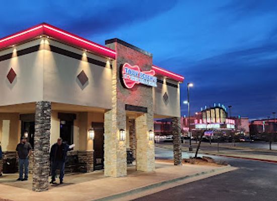 oklahoma/moore/bar/toby-keith-s-i-love-this-bar-grill