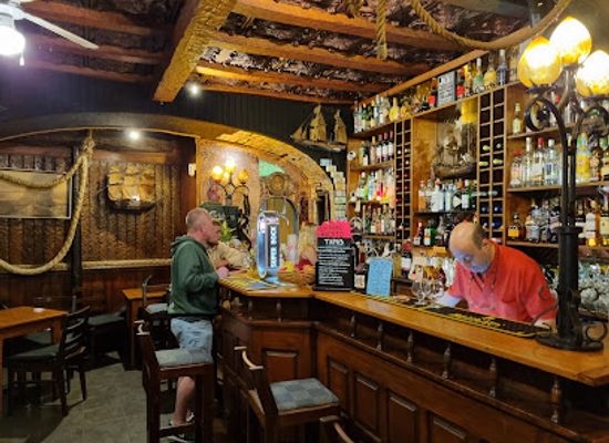 portugal/faro/bar/anchor