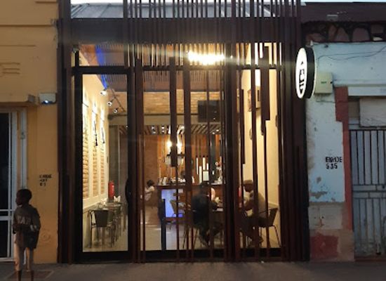 angola/tundavala-gap/bar/vinte-e-tres-cafe-bar