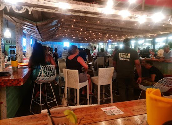 sint-maarten/middle-region/bar/nowhere-special