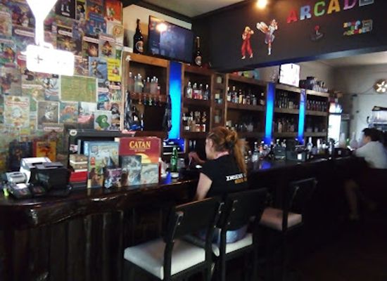 chile/central-valley/bar/insert-coin-bar-providencia