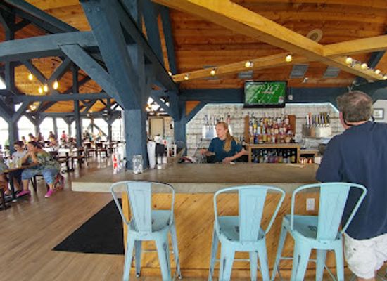 florida/cedar-key/bar/83-west-29-north-at-83-west